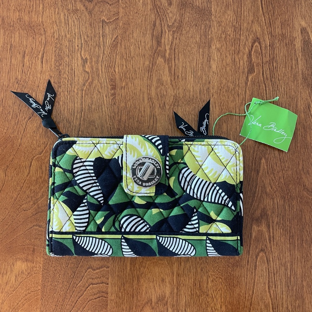 Vera Bradley Green and Black Quilted Wallet
